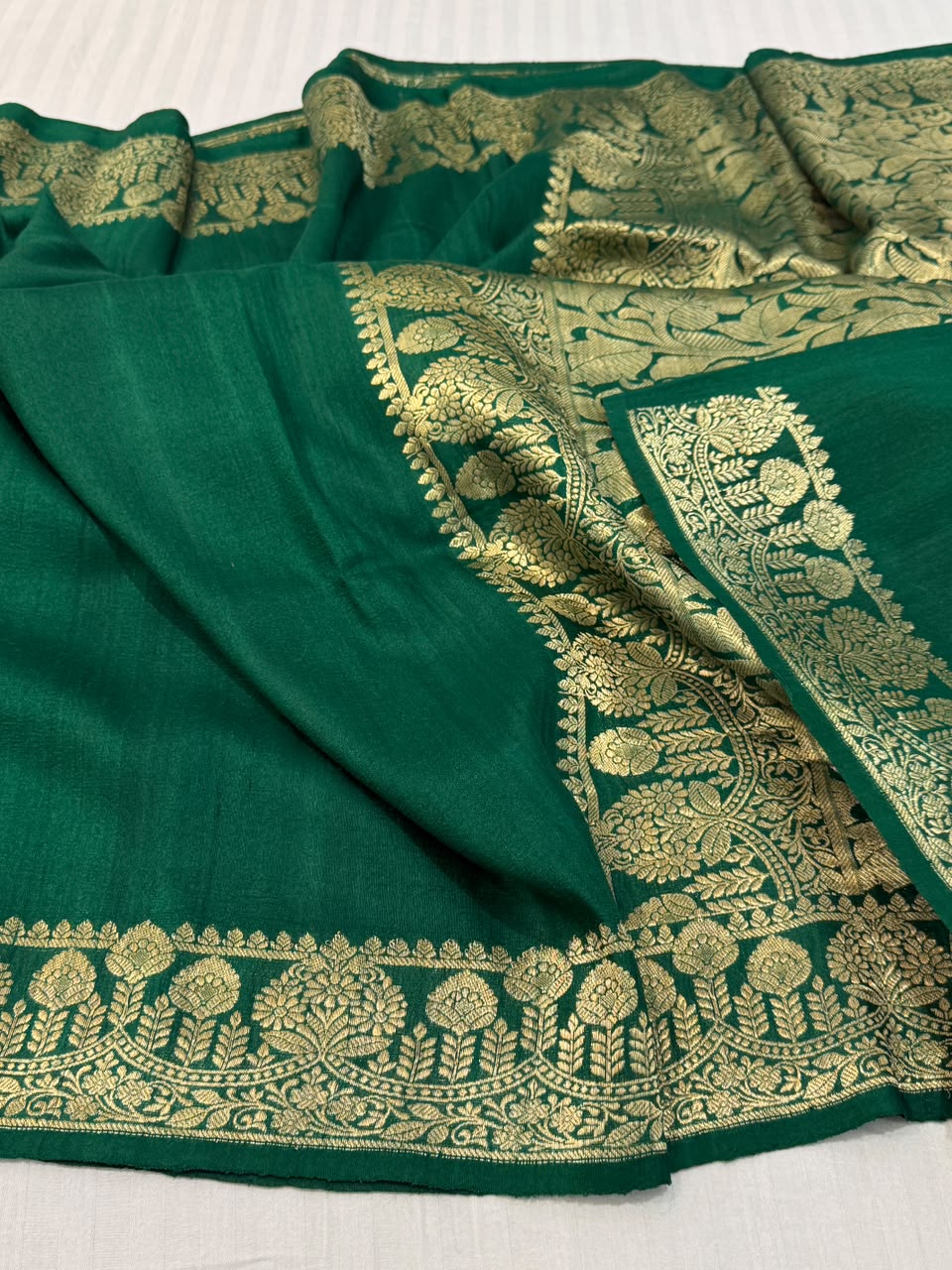 Handloom Banarasi Tussar Georgette Silk Saree – Emerald Green