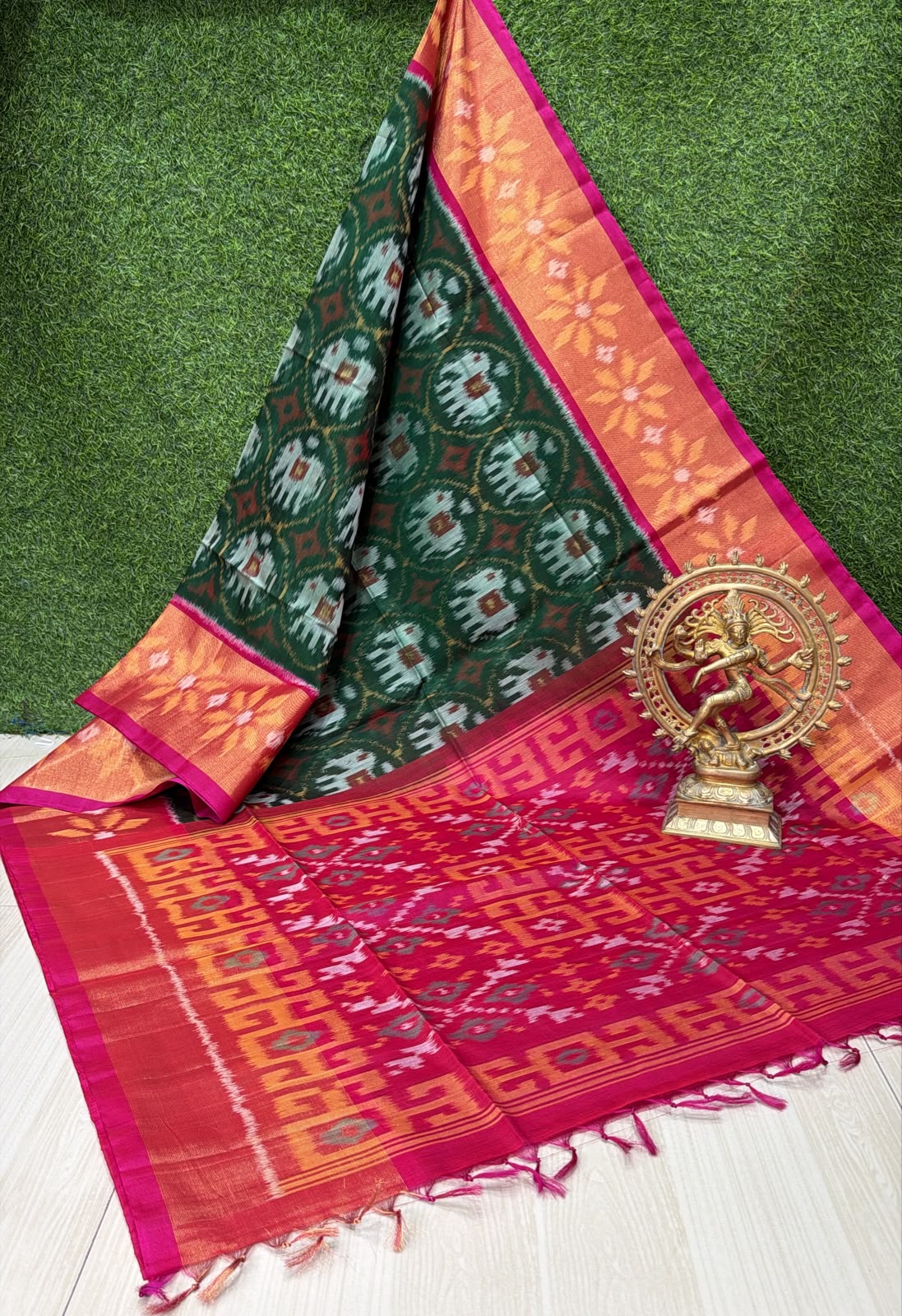 Handloom Ikkat Silk Cotton Saree Dark Green and Magenta Pink Border