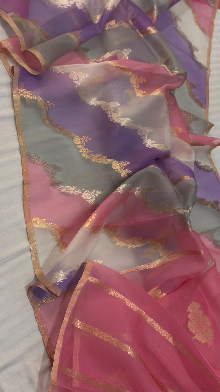Elegant Multicolor Purple Organza Kora Silk Saree with Rose Gold Zari Weaving