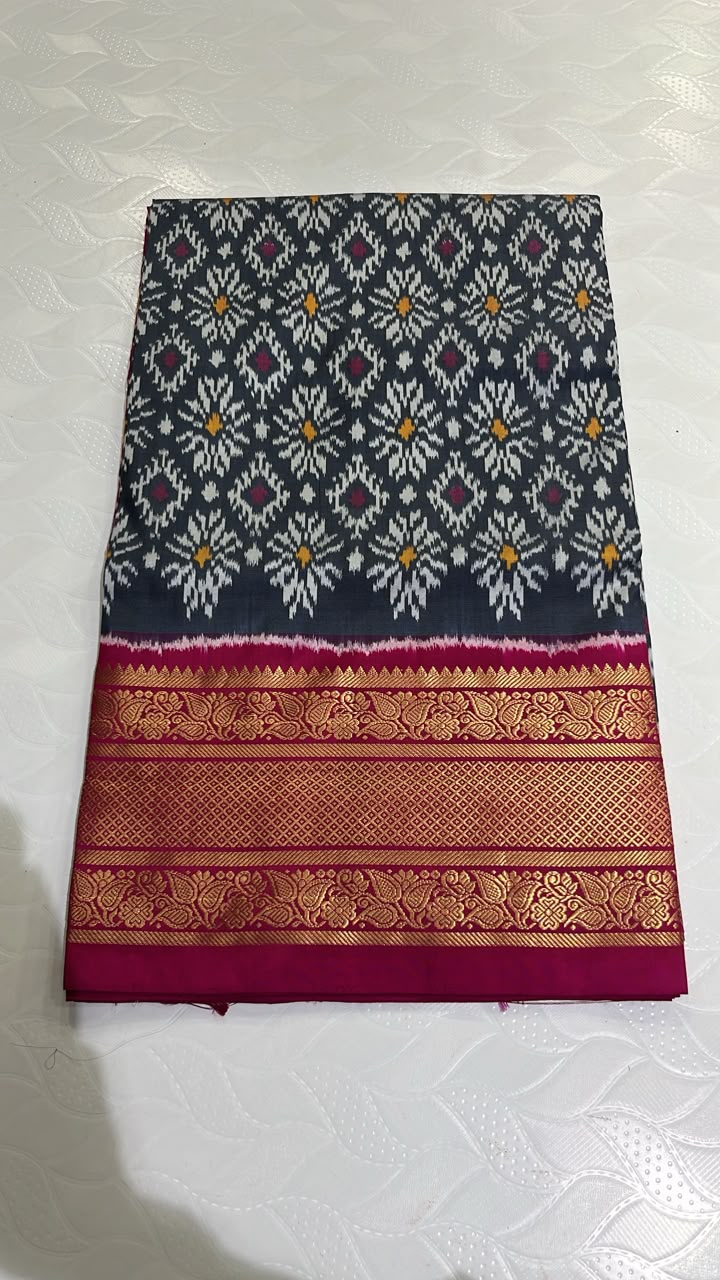 Black and Magenta Pochampally Ikkat Silk Saree with Kanchi Border