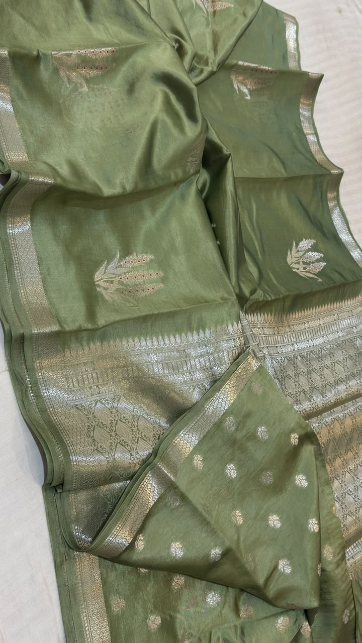 Olive Green Raw Mango Katan Silk Banarasi Saree with Silver Zari Diamond Pallu