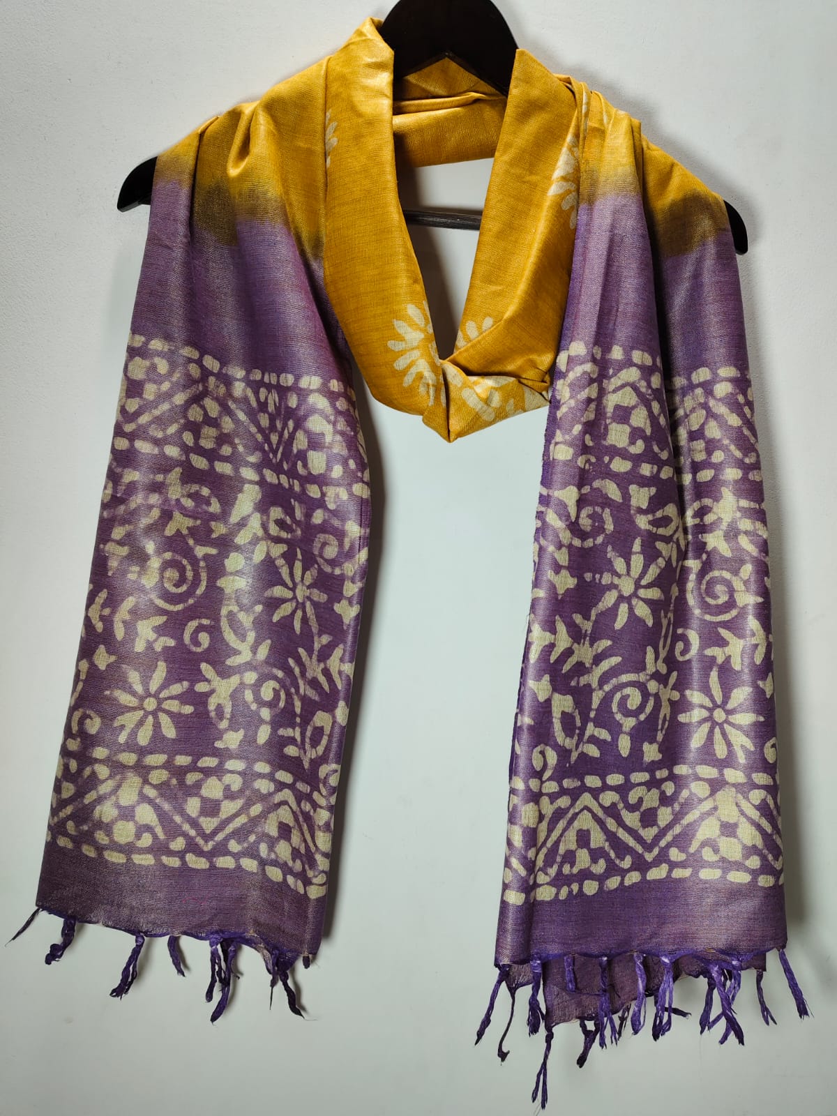 Traditional Batik Print Dupatta With Yellow & Lavender Purple
