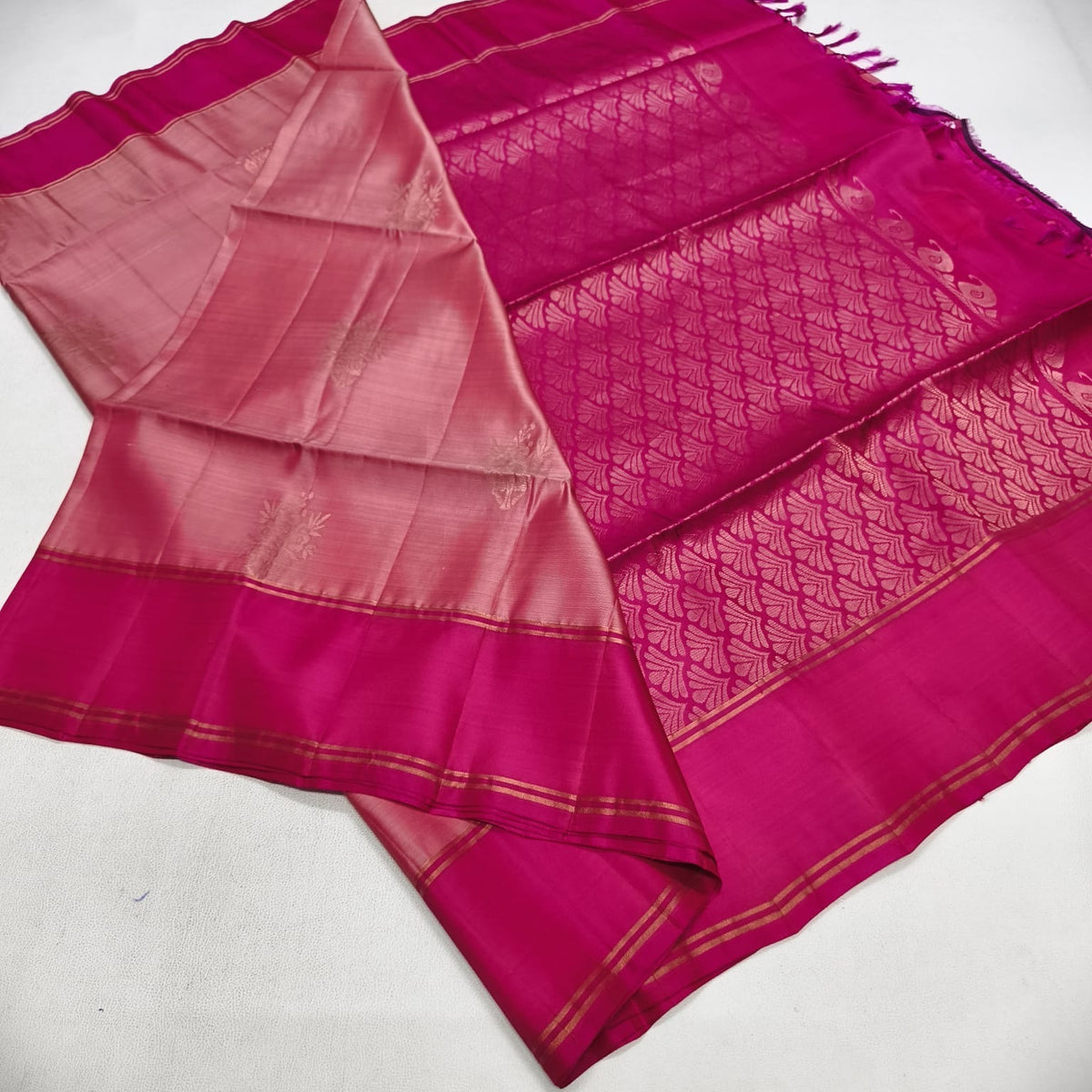 Emerald Grace Semi Silk Saree with Dark Pink Contrast Border & Rich Woven Pallu