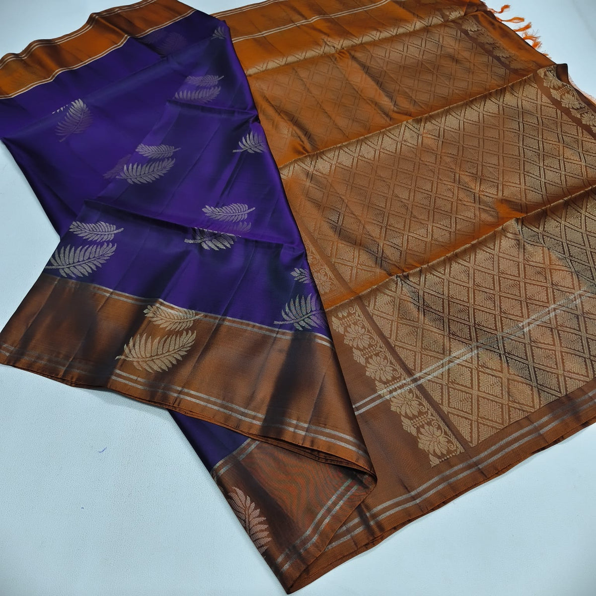 Emerald Grace Semi Silk Saree with Royal Purple & Coffee Brown Contrast Border & Rich Woven Pallu