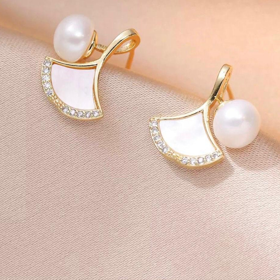 Korean Style Elegant Mother of Pearl Ginkgo Leaf Stud Earrings