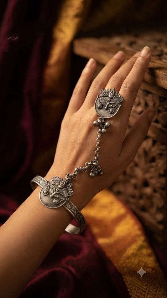 Ethnic silver lookalike premium Oxidised quality adjustable ring (haath phool) with adjustable bracelet