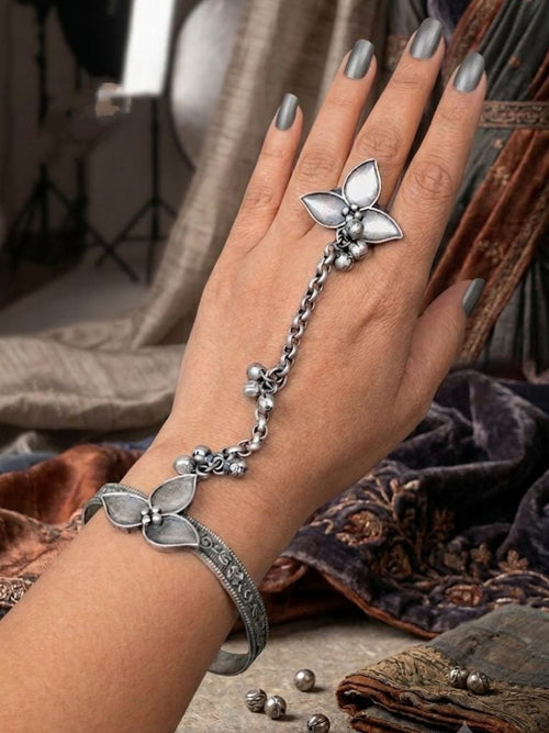 Ethnic silver lookalike premium Oxidised quality adjustable ring (haath phool) with adjustable bracelet