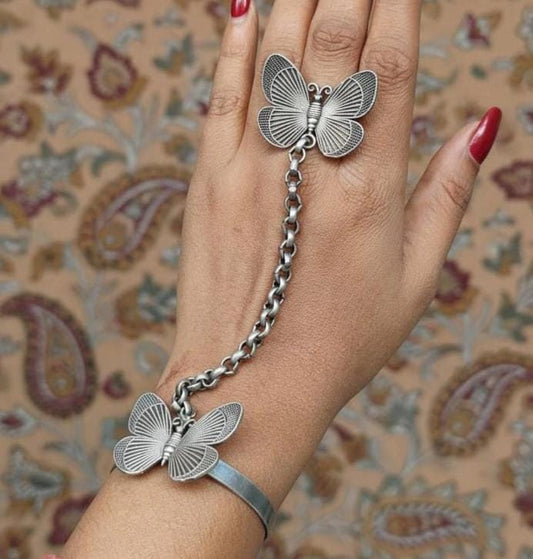 Ethnic silver lookalike premium Oxidised quality adjustable ring (haath phool) with adjustable bracelet