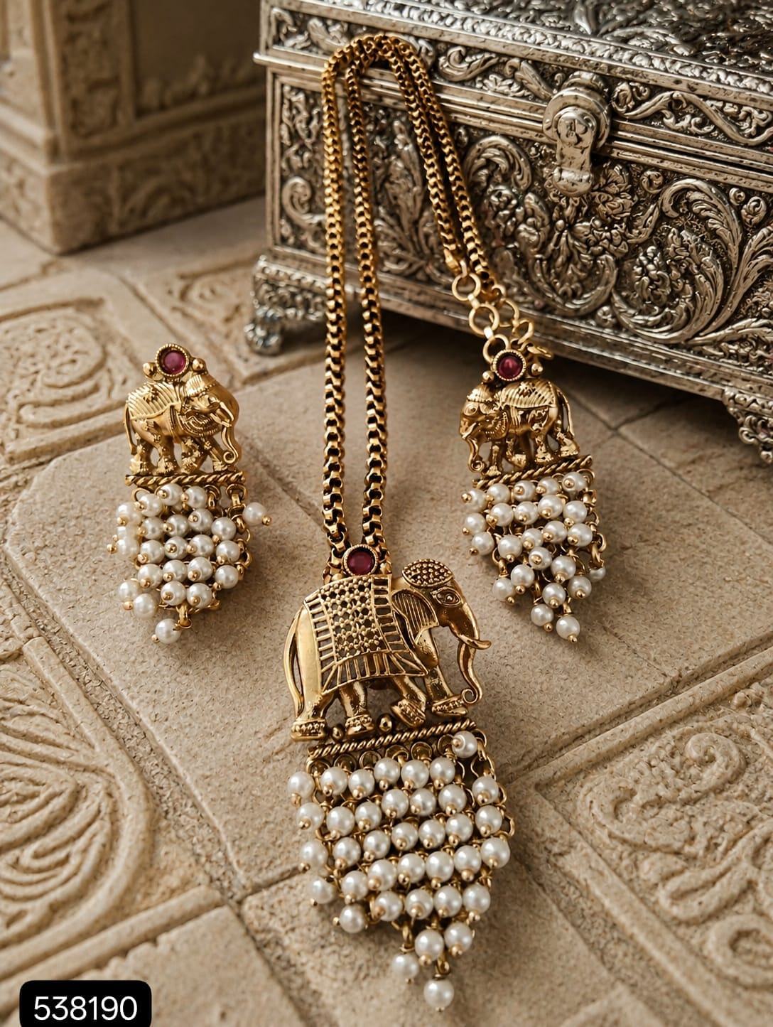 Rajwadi New Arrival Elephant Chain Pendant Set with Matching Stud 