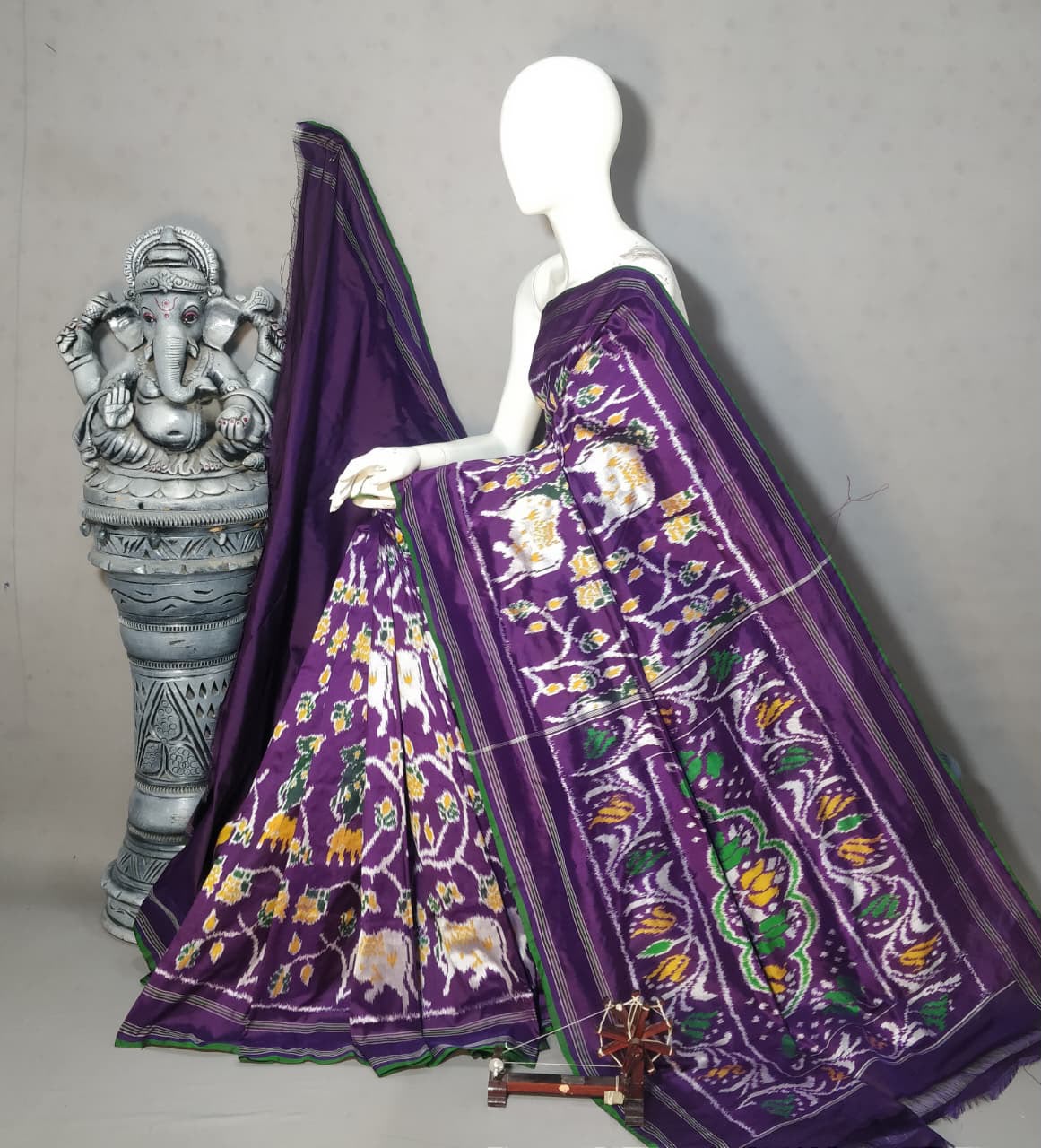 Royal Purple Handwoven Patola Silk Saree with Traditional Ikat Design & Rich Zari Border