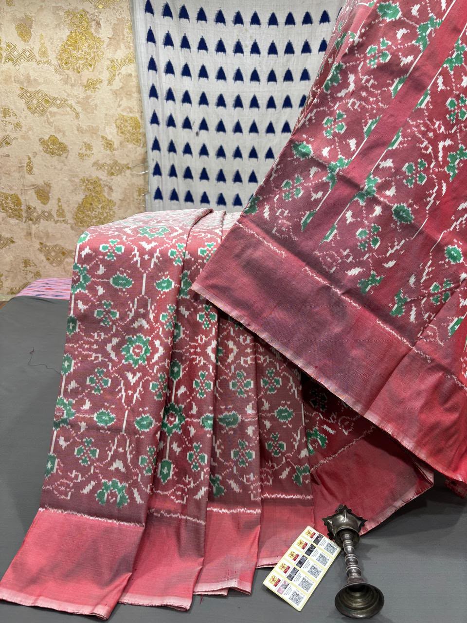 Handloom Ikkat Silk Saree - Dusty Pink & Green Floral Patola Ikat Motifs