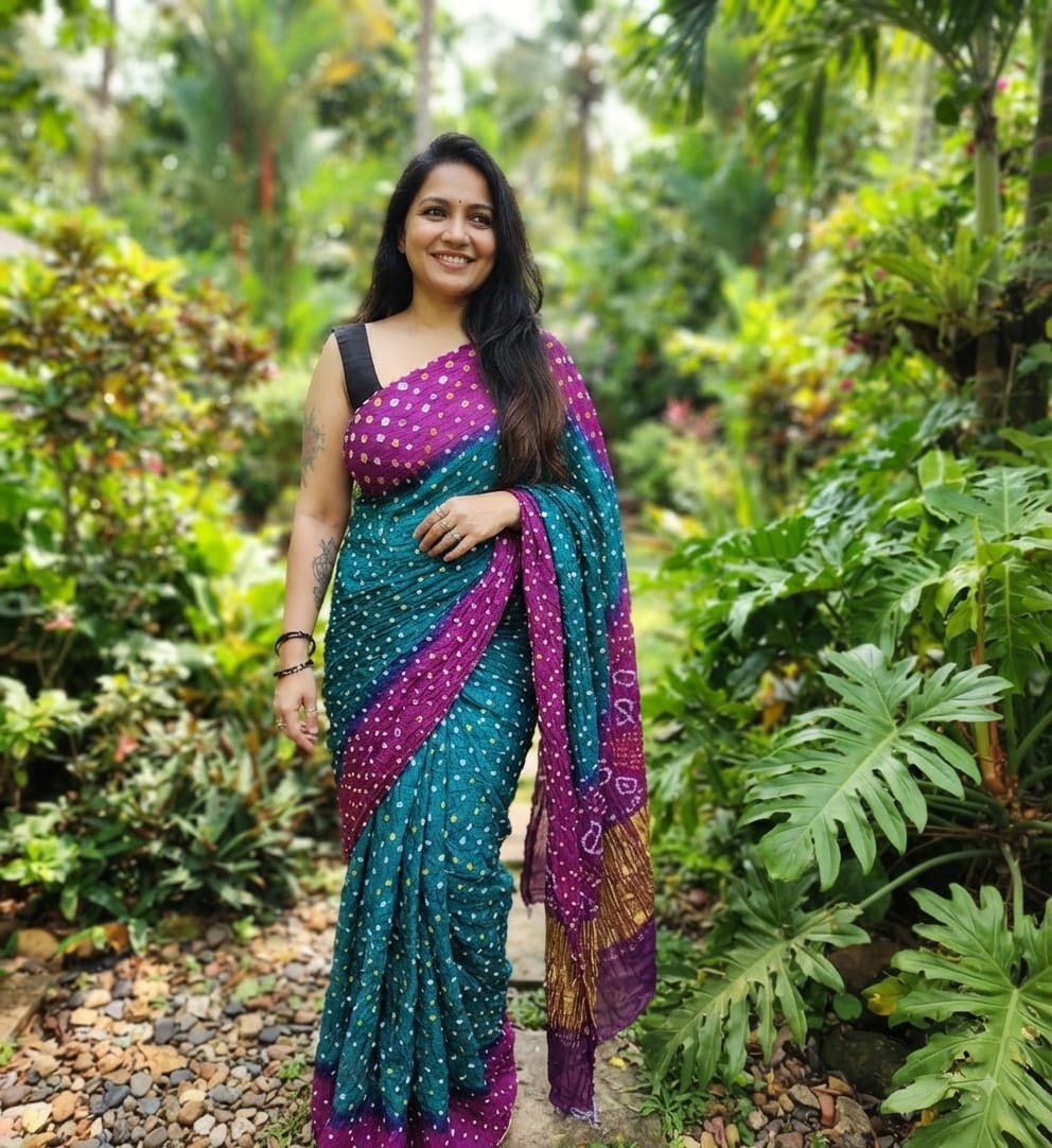 Modal Silk Bandhani Peacock Teal Blue & Magenta Purple Lagdi Patta Special Pallu