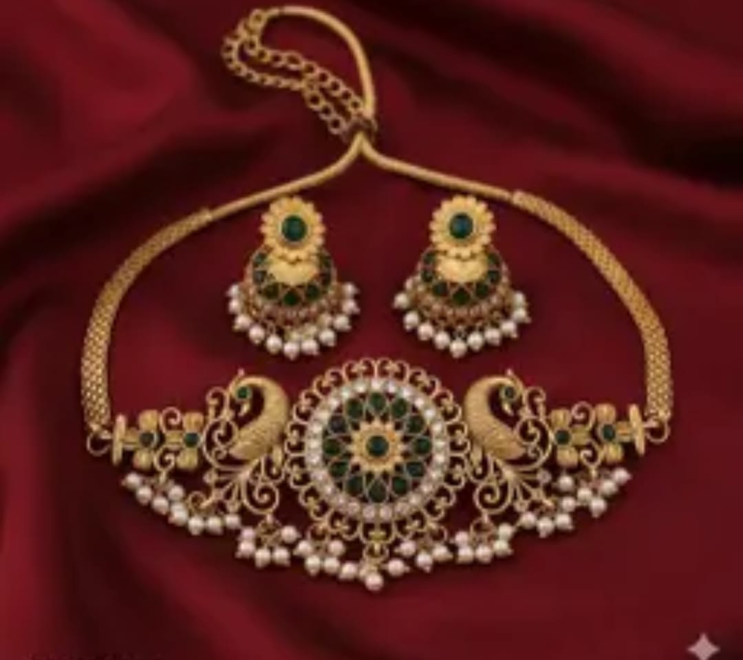 Vintage Peacock Temple Jewellery Choker Set with Emerald Green Stones