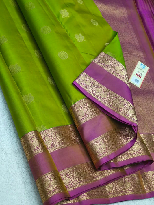 Kanchipuram Pure Silk Saree in Parrot Green & Magenta Pink with Rich Zari Contrast Pallu