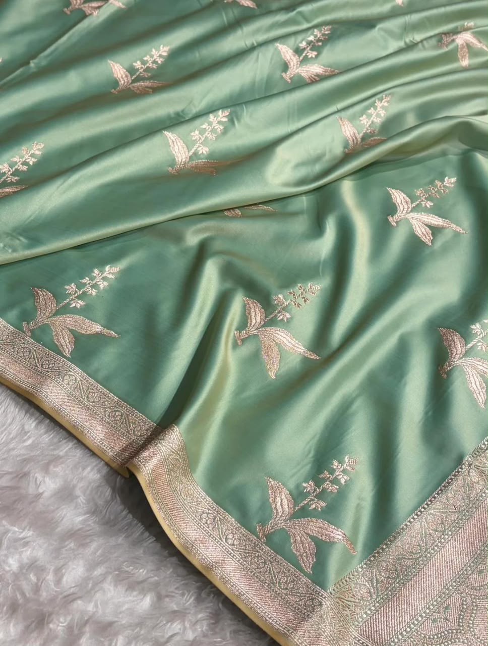 Traditional Banarasi Sea Green Mashru Katan Silk Saree Zari Border
