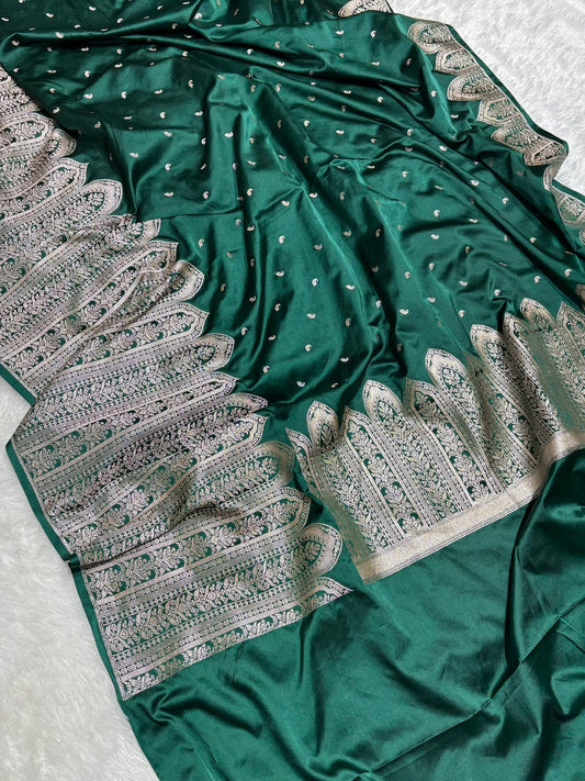 Traditional Banarasi Premium Quality Mashru Silk Saree in Dark Green with Buti Pattern & Rich Silver Zari Border