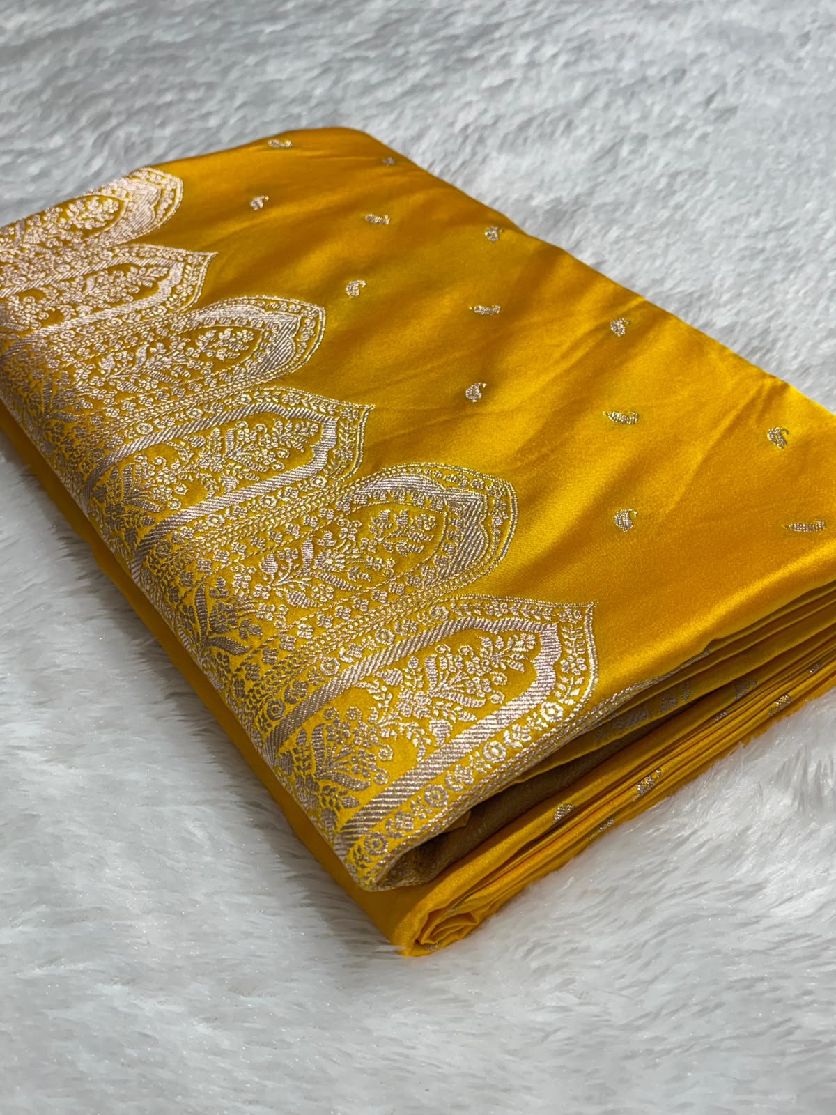 Traditional Banarasi Premium Mashru Silk Saree – Mustard Yellow Buti Pattern with Rich Banarasi Floral Border