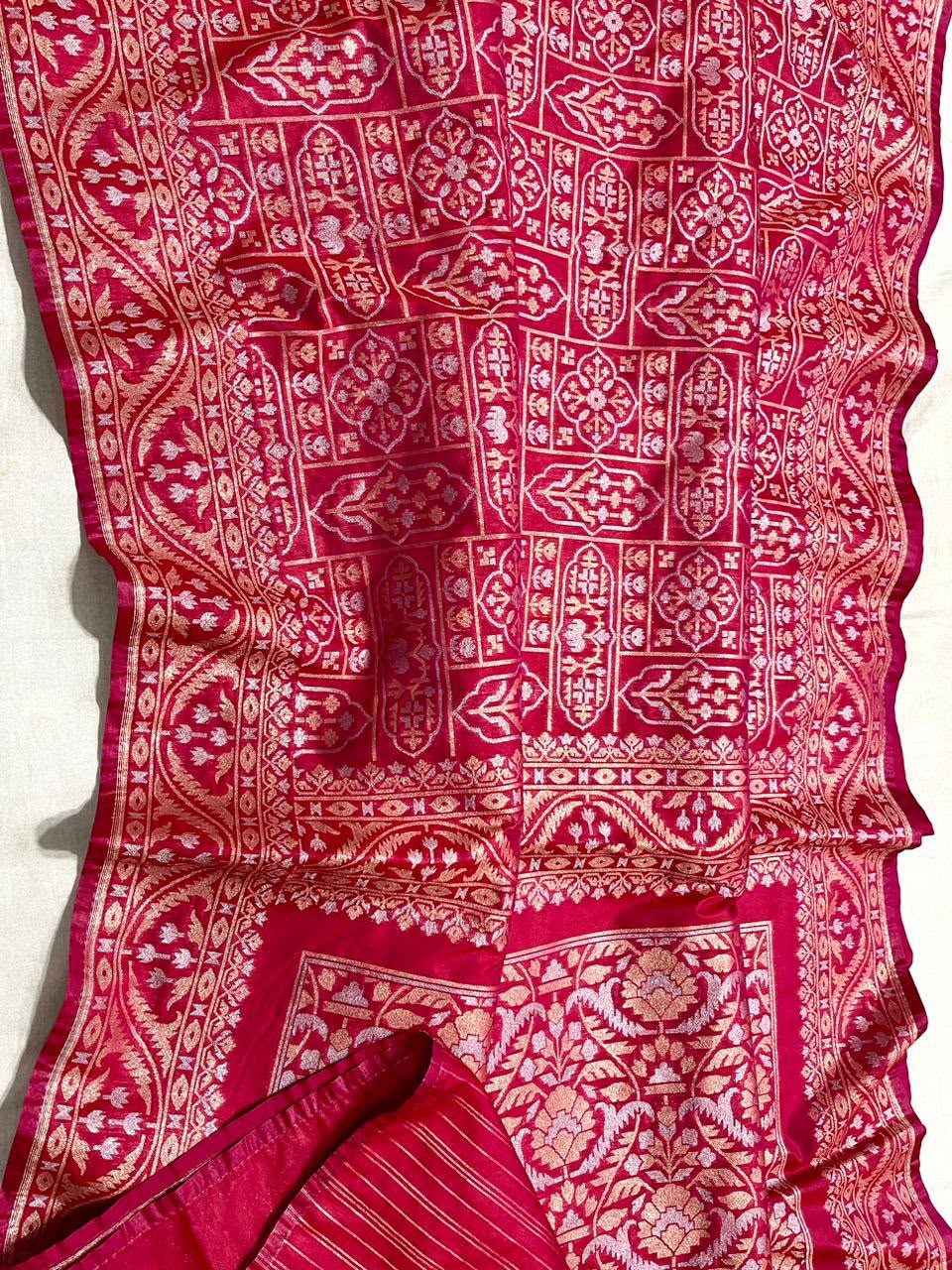 Exclusive Banarasi Cotton Jamdani Silk Weaved Saree – Rich Rani Pink with Traditional Golden Zari Motifs