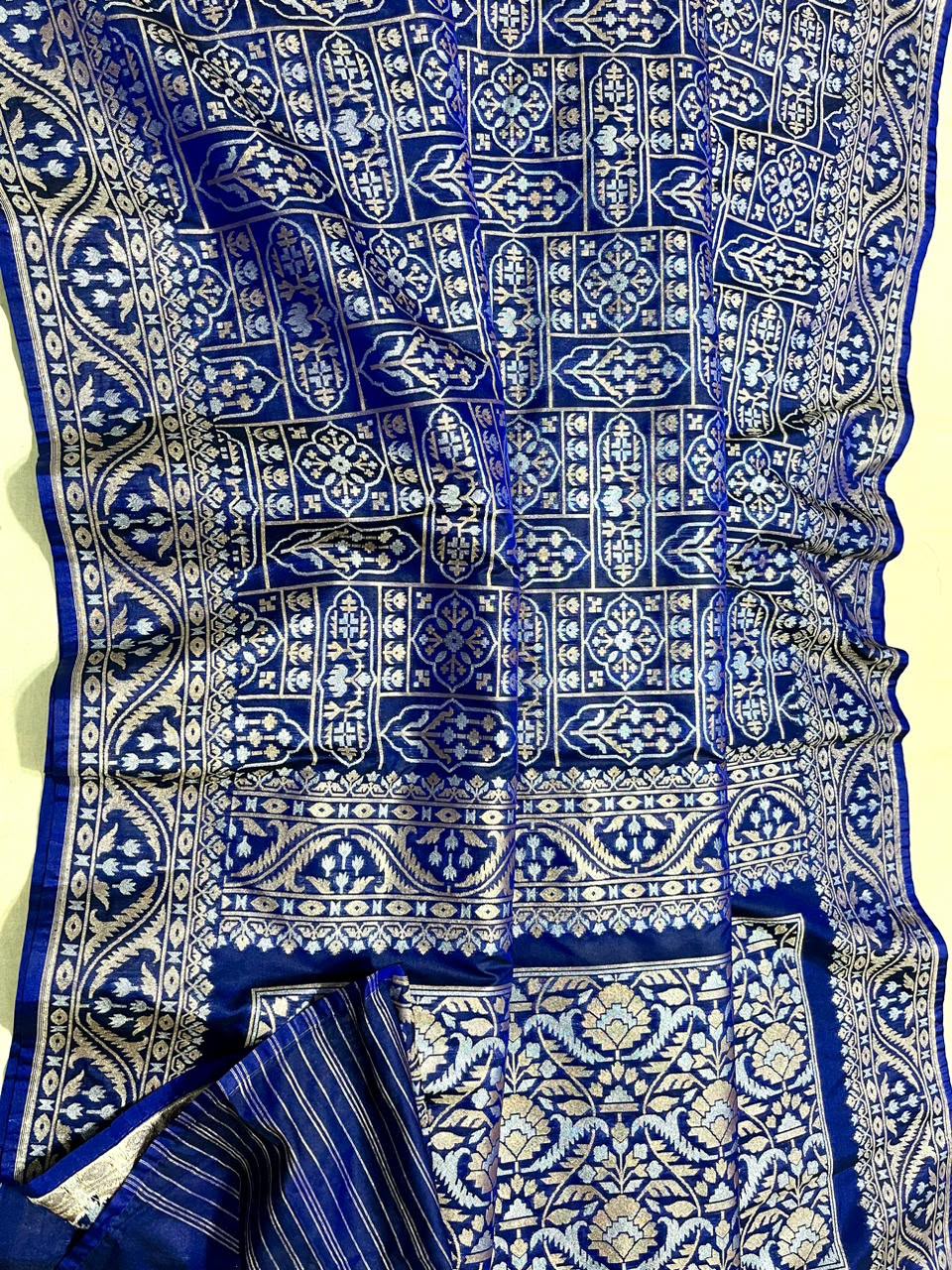 Exclusive Banarasi Cotton Jamdani Silk Weaved Saree – Royal Blue with Silver Zari Motifs